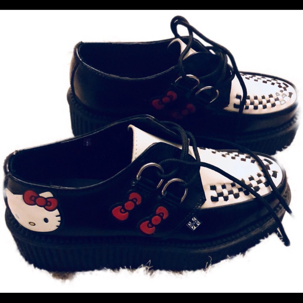 T.U.K Hello Kitty Mondo Creepers.......